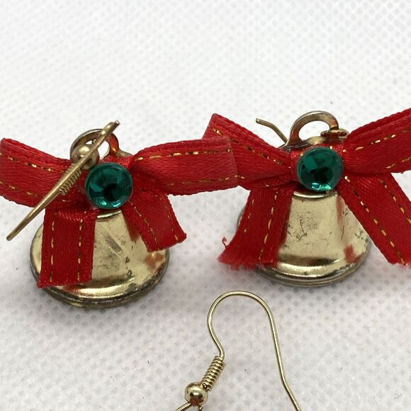 Vintage - Now Lot 5 Pairs Pierced Christmas Earrings Bell Tree Bow Bulb Flower - Picture 7 of 11